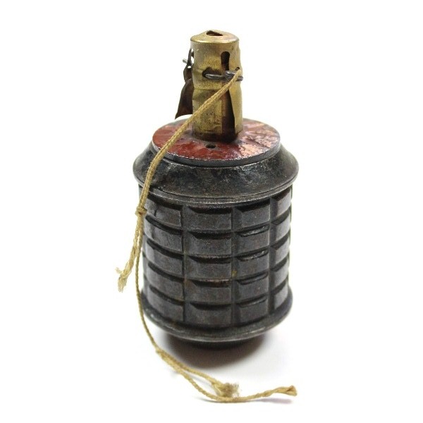 Type 97 fragmentation hand grenade - inert
