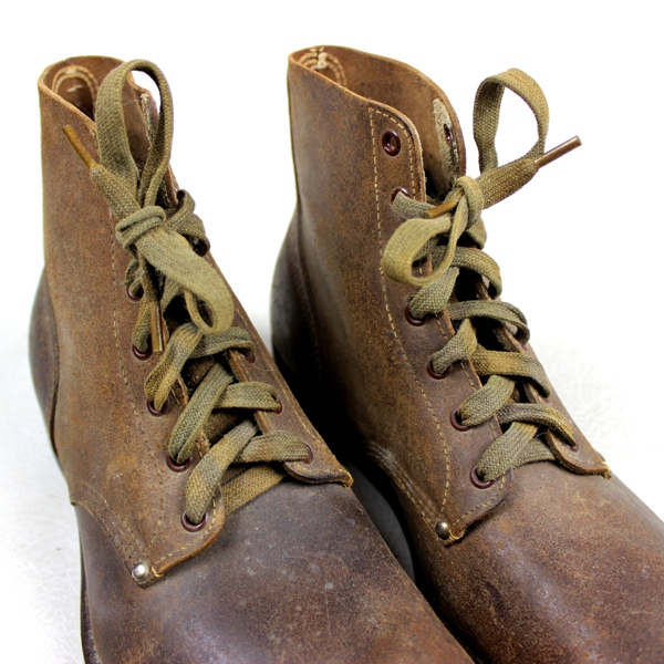 Service shoes type III - Size 7 1/2